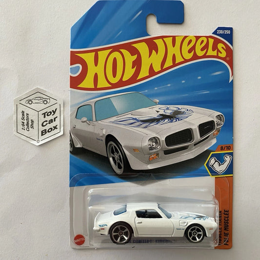 2025 HOT WHEELS #230 ‘73 Pontiac Firebird (White #8 Muscle Mania -Long Card) A44