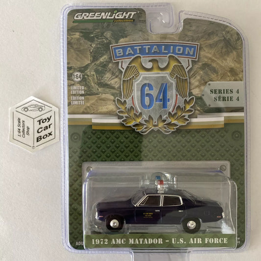 GREENLIGHT - 1972 AMC Matador US Air Force (1:64 Battalion Series 4) I91g