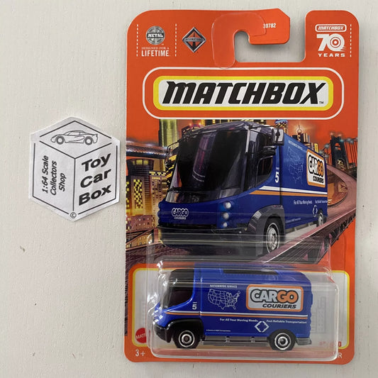 2023 MATCHBOX #37 - ‘09 International eStar (Cargo Couriers - Long Card) B92