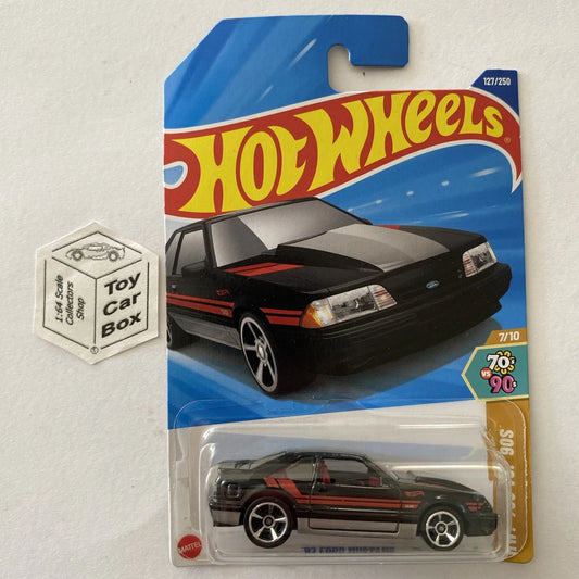 2025 HOT WHEELS #127 - ‘92 Ford Mustang (Black #7 HW 70s Vs 90s - Long Card) B00