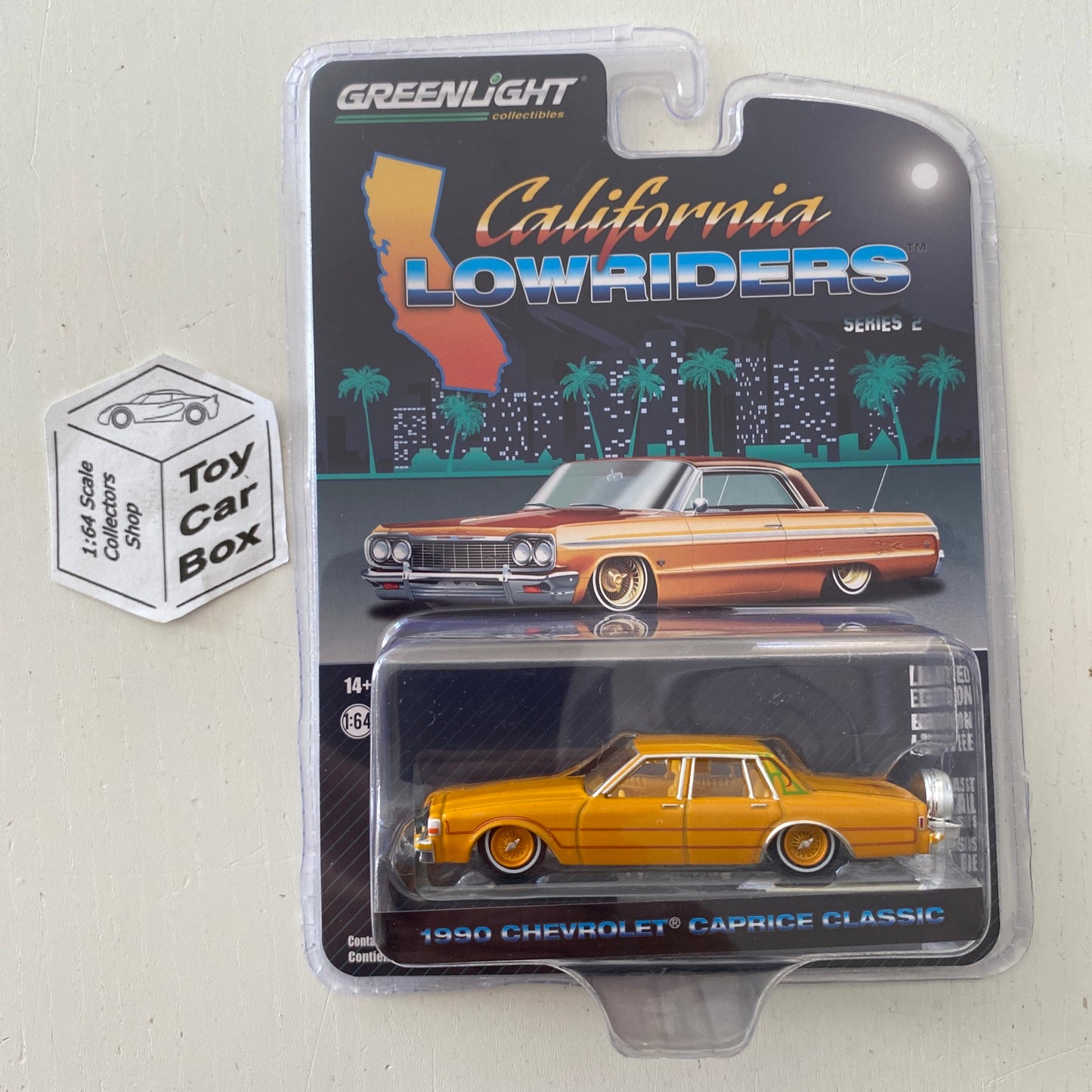 GREENLIGHT - 1990 Chevy Caprice Classic (Yellow - 1:64 Low Riders Series 2) J95