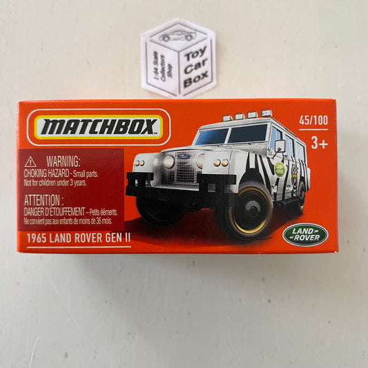 2022 MATCHBOX Power Grab #45 - 1965 Land Rover Gen2 (White Safari - Mix 3) C20